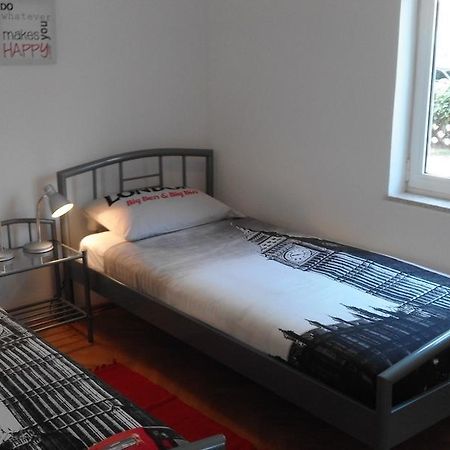 Apartment Laura Porec Bagian luar foto